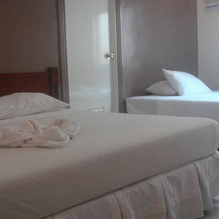 Balibago Villa Hotel Angeles Bagian luar foto