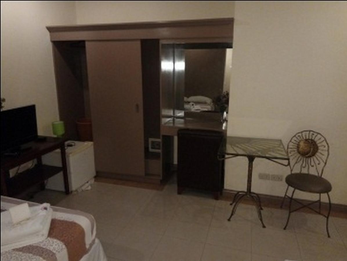Balibago Villa Hotel Angeles Bagian luar foto