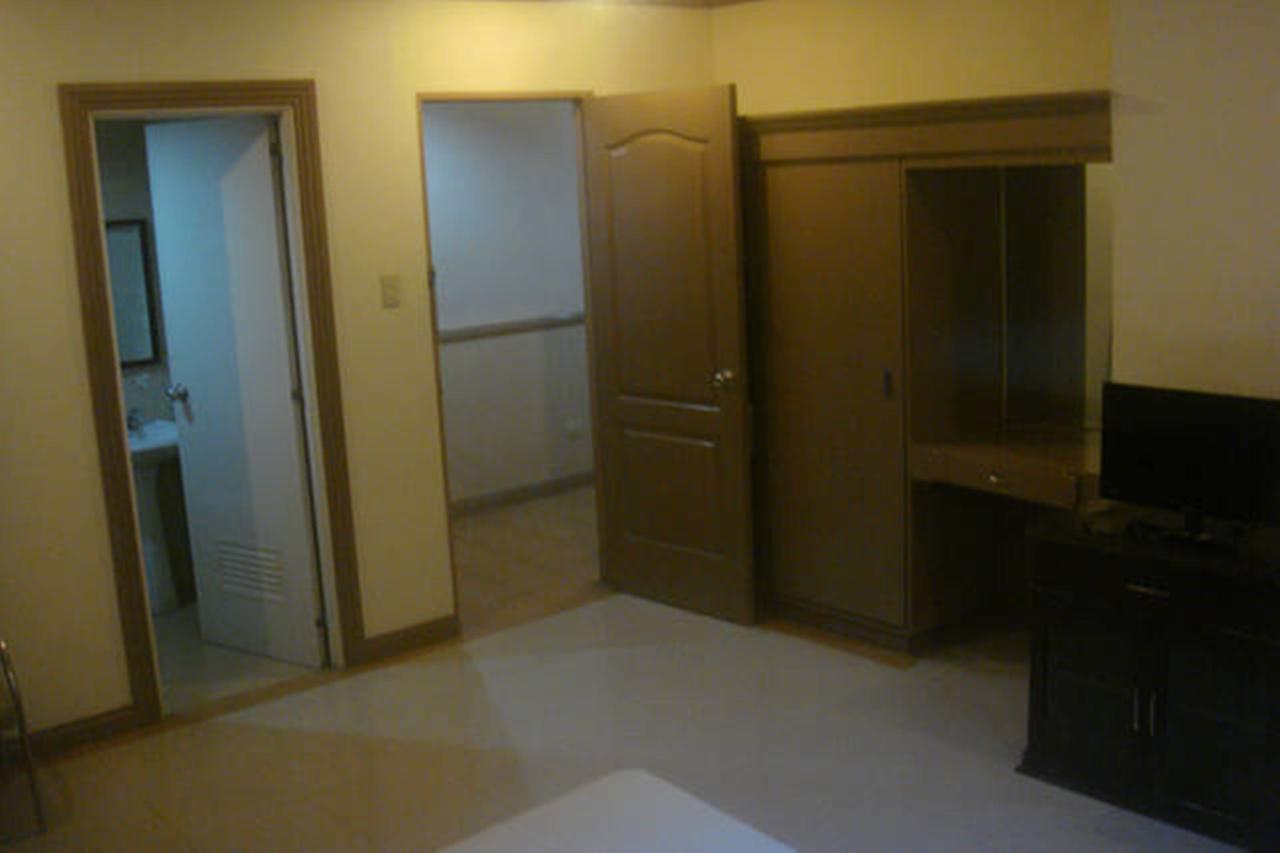 Balibago Villa Hotel Angeles Bagian luar foto