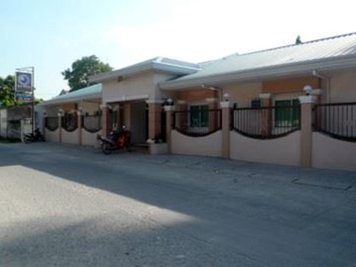 Balibago Villa Hotel Angeles Bagian luar foto