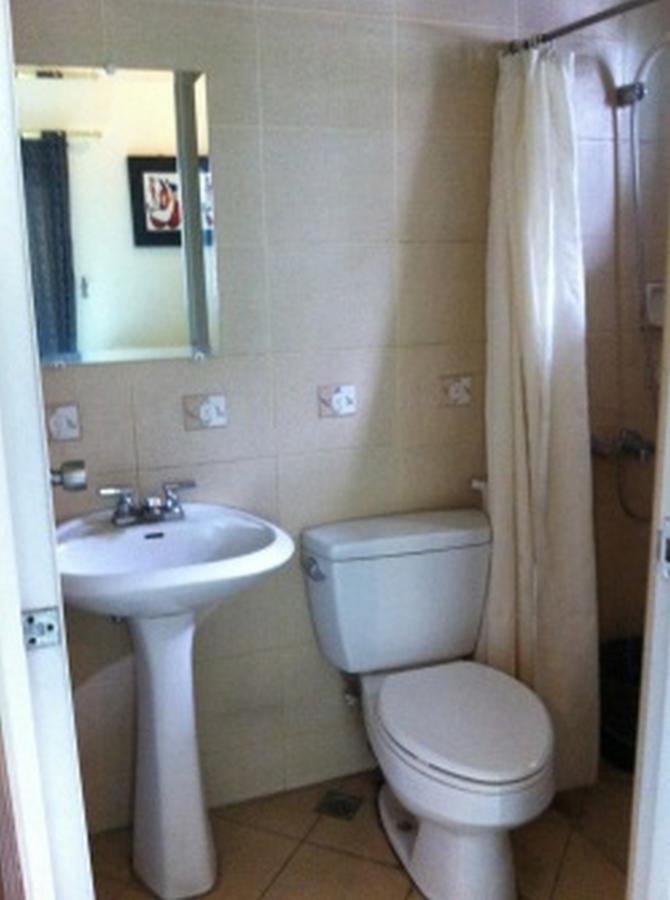 Balibago Villa Hotel Angeles Bagian luar foto
